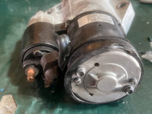 Load image into Gallery viewer, DF 115 140 hp Suzuki STARTING MOTOR 31100-90J01 Four Stroke 2001-2015 some compatibility 90 100 hp
