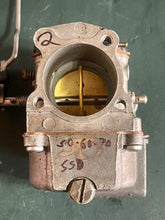Charger l'image dans la galerie, 70 60 50 hp Johnson Evinrude CARBURETOR #2 center middle 0437087 0437089 437633 339169 330503 with 55D jets 0326928 (early 19
