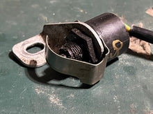 Cargar imagen en el visor de la galería, DF 50 40 hp Suzuki Johnson Evinrude NEUTRAL SWITCH 5030823 electrical Four Stroke 60 70 1999-2002
