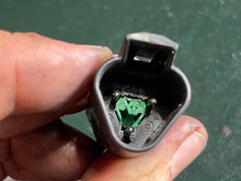 Cargar imagen en el visor de la galería, Evinrude e-Tec 586807 POWER TRIM CABLE &amp; RELAY two stroke
