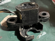 Cargar imagen en el visor de la galería, DT 90 100 150 175 200 225 hp Suzuki THROTTLE VALVE switch SENSOR 37810-87D13 two stroke 1987-1999
