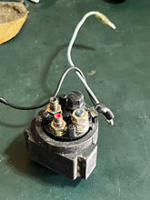Load image into Gallery viewer, DT 150 200 225 hp Suzuki PTT RELAY 12v 80a 38410-94551 two stroke
