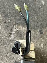Cargar imagen en el visor de la galería, f 100 80 hp Yamaha 67F-14380-00-00 PRIMER STARTER carburetor STARTER BODY 67F-14378-00-00 Four Stroke 1999
