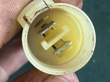 Cargar imagen en el visor de la galería, BF 200 225 hp Honda POWER TILT RELAY 38550-ZY3-A01 four stroke 2006-up
