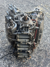 Load image into Gallery viewer, DT 150 200 Suzuki EFI Powerhead 11300-87D85-0ED Two Stroke good compression #3
