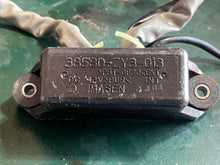 Cargar imagen en el visor de la galería, BF 175 200 225 HP Honda MAIN RELAY ASSY 38580-ZY3-013 OUTBOARD 06380-ZY3-000 four stroke
