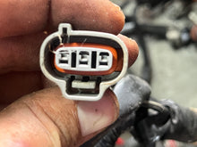 Cargar imagen en el visor de la galería, df 225 200 250 hp Suzuki WIRING HARNESS 36610-93J90 also 36610-93J91 four stroke - off 2006-07 model 2004-2011
