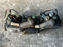 Charger l'image dans la galerie, 115 - 250 hp Yamaha STARTER RELAY 61A81941-00-00 Trim UP &amp; DOWN RELAYS 6E5-81950-00-00 6E5-8195A-00-00 two stroke 1994-2008

