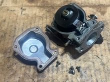 Charger l'image dans la galerie, 15 9.9 HP Johnson 0434139 Evinrude Carburetor 434139 two stroke 1979-1988
