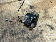 Charger l'image dans la galerie, 225 hp Yamaha 61A-81941-00-00 starter relay Two Stroke 115 - 250 hp

