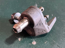 Cargar imagen en el visor de la galería, OMC Johnson Evinrude fuel fitting 0376154 two stroke
