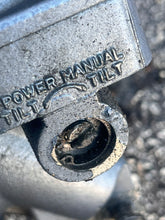 Load image into Gallery viewer, 90 70 hp Yamaha POWER TRIM &amp; TILT 6H1-43800-12-EK Two Stroke 1988-1991 some 60 hp
