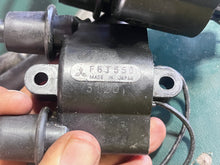 Cargar imagen en el visor de la galería, f 90 75 hp Yamaha IGNITION COIL SET 67F-85570-00-00 four stroke 2003-04 some 80 100 hp
