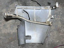 Cargar imagen en el visor de la galería, BF 135 150 hp Honda UNDER COVER side cowl 63716-ZY6-010ZB 63711-ZY6-010ZB four stroke 2016 2007-up
