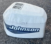 Cargar imagen en el visor de la galería, 200 225 250 hp Johnson Evinrude ENGINE COVER 5001384 0284443 Ocean Runner TWO STROKE
