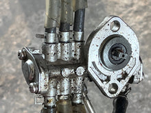 Charger l'image dans la galerie, DT 150 200 hp Suzuki OIL PUMP 16100-87D10 ROD 67413-94300 CONNECTORS 19131-95502 Two Stroke 1987-1997 some 175 225 hp Carbureted
