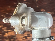 Charger l'image dans la galerie, F 90 75 - 150 hp THERMOSTAT COVER 67F-1246A-00-1S four stroke 1999-2014 superseded 67F-1246A-01-1S 67F-1246A-A0-9S 67F-1246A-B0-9S
