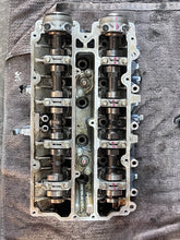 Cargar imagen en el visor de la galería, F 90 75 hp CYLINDER HEAD ASSY 67F-11110-10-94 Four Stroke 2003 also 80 100 hp 2002-2003
