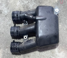 Load image into Gallery viewer, F 40 30 25 HP Mercury SOUND ATTENUATOR 856127T INTAKE SILENCER 67C-14440-00-00 YamaMerc Four Stroke 3 Cylinder
