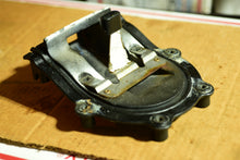 Charger l'image dans la galerie, 150 HP Mercury Verado 8M0020855 Access Panel bottom cowl FOUR STROKE 135-200 hp
