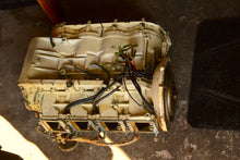 Charger l'image dans la galerie, DT 140 115 hp Suzuki carb powerhead 11301-94625-0ED or 11121-94620-0ED crankcase assy compatible 1986 thru 1988 (carb motors 
