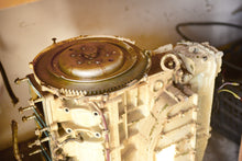 Charger l'image dans la galerie, DT 140 115 hp Suzuki carb powerhead 11301-94625-0ED or 11121-94620-0ED crankcase assy compatible 1986 thru 1988 (carb motors 
