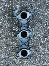 Cargar imagen en el visor de la galería, 90 hp Yamaha 6H1-13641-00-94 INTAKE MANIFOLD plate, 3 - 688-13610-00-00 REED VALVE two stroke
