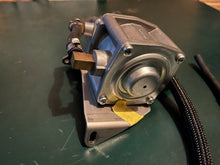 Cargar imagen en el visor de la galería, MFS 5 hp Tohatsu 3SU037000M MIXER ASSY,  3PG041500M REGULATOR ASSY 3PG706001M SHUT-OFF VALVE ASSY MFS5DLPG Propane 2022
