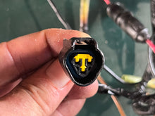 Cargar imagen en el visor de la galería, 90 75 hp Yamaha 6H0-82590-12-00 engine WIRE HARNESS ASSY 1993-2003 Two Stroke 3 cylinder
