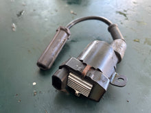 Load image into Gallery viewer, 40 30 50 60 hp Mercury EFI 877807A2 cylindrical IGNITION COIL tested 6” boot
