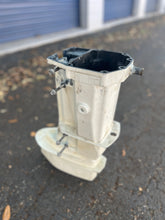 Load image into Gallery viewer, 25 hp BRP Evinrude e-tec 20” midsection 5008164 Exhaust Housing 05008164
