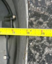 Cargar imagen en el visor de la galería, f 115 hp Yamaha 68V-42610-10-8D TOP COWLING four stroke 115 hp engine cover 2002-11

