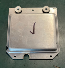Charger l'image dans la galerie, 40 hp Mercury ECM Control Unit 891952 ecm0401, 2005 Four Cyinder EFI
