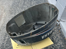 Cargar imagen en el visor de la galería, f 115 hp Yamaha 68V-42610-10-8D TOP COWLING four stroke 115 hp engine cover 2002-11
