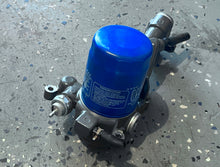 Cargar imagen en el visor de la galería, BF 135 150 115 hp Honda 15410-ZY6-010ZA OIL FILTER FLANGE &amp; filter FOUR STROKE 2004-up
