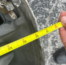 Cargar imagen en el visor de la galería, f 115 hp Yamaha 68V-42610-10-8D TOP COWLING four stroke 115 hp engine cover 2002-11
