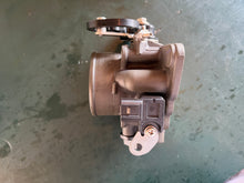 Charger l'image dans la galerie, BFT 115 150 hp Tohatsu HZY6-16400-013 THROTTLE BODY ASSY four stroke 2014 - 2022 115A 150A
