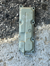 Cargar imagen en el visor de la galería, DF 90 100 115 140 hp Suzuki 11330-90J00 CRANKCASE COVER water jacket
