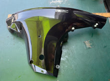 Charger l'image dans la galerie, MFS 20 15 9.9 hp Tohatsu 3RSQ670030 DRIVE SHAFT HOUSING lower side COVER (R) 3RSQ670040 DRIVE SHAFT HOUSING COVER (L) four st
