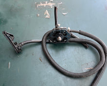 Charger l'image dans la galerie, 40 30 50 60 hp Mercury 881862T FUEL PUMP efi four stroke 2003 OEM
