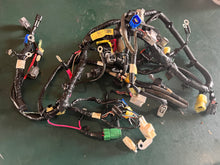 Charger l'image dans la galerie, f 60 Yamaha 6C5-82590-D0-00 WIRE HARNESS engine electrical 50 60 hp 2013-2015
