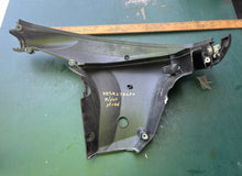 Charger l'image dans la galerie, MFS 20 15 9.9 hp Tohatsu 3RSQ670030 DRIVE SHAFT HOUSING lower side COVER (R) 3RSQ670040 DRIVE SHAFT HOUSING COVER (L) four st
