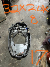 Charger l'image dans la galerie, f 115 hp Yamaha 68V-42710-00-8D BOTTOM COWLING ASSY 2001-2002 four stroke
