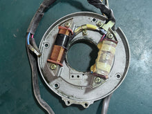 Cargar imagen en el visor de la galería, 25 30 hp Tohatsu Nissan 3P0060020 COIL PLATE ASSEMBLY exciter coil &amp; alternator TWO STROKE 2003
