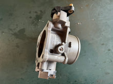 Charger l'image dans la galerie, BFT 115 150 hp Tohatsu HZY6-16400-013 THROTTLE BODY ASSY four stroke 2014 - 2022 115A 150A
