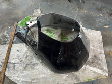 Cargar imagen en el visor de la galería, 250 225 200 BFT Tohatsu LOWER MOUNT COWL COVERS HZY3-63731-A03ZC 63711-zY3-3000 Right starboard, BF port LEFT 63716-zy3-0000
