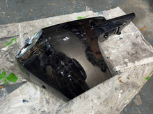 Cargar imagen en el visor de la galería, 250 225 200 BFT Tohatsu LOWER MOUNT COWL COVERS HZY3-63731-A03ZC 63711-zY3-3000 Right starboard, BF port LEFT 63716-zy3-0000
