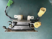 Charger l'image dans la galerie, BF 150 135 115 hp Honda 38550-ZY6-003 POWER TILT RELAY ASSY four stroke pre 1997-up
