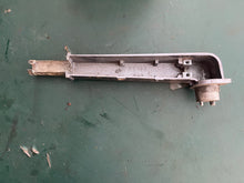 Charger l'image dans la galerie, 25 20 15 9.9 hp Yamaha STEERING HANDLE tiller 6G1-42111-10-4D two stroke Two Cylinder 1988-1994
