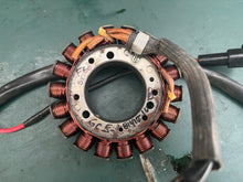 Charger l'image dans la galerie, f 60 Yamaha 6C5-81410-01-00 STATOR ASSY generator 50-70 hp 2011-2022
